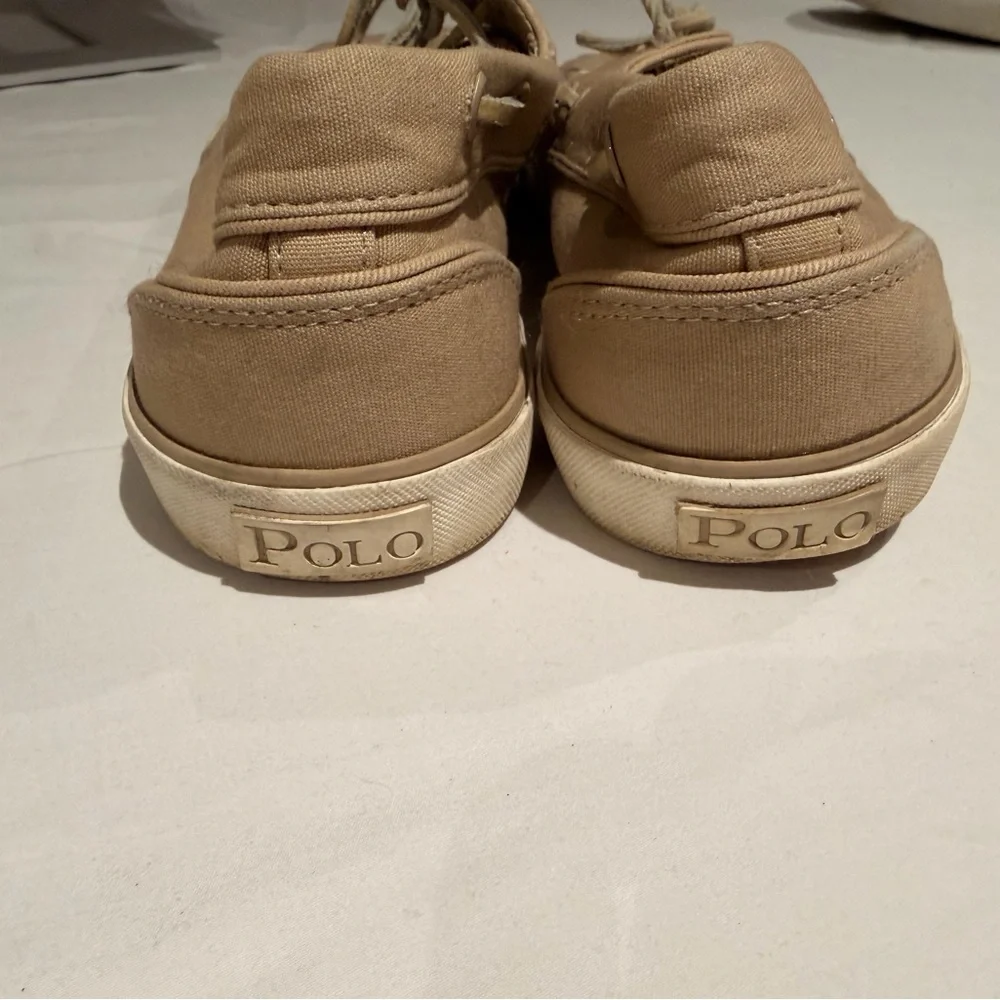 Ralph Lauren sander Tan Boat Shoes size 11D